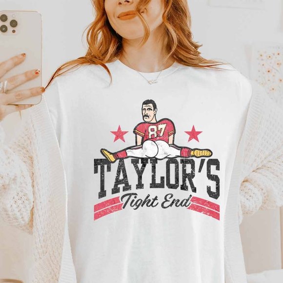 Taylors Swift Football Graphic Tee - Picture 1 of 4